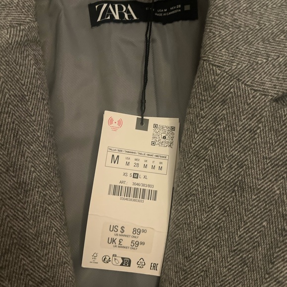 Zara Blazer - Picture 2 of 2